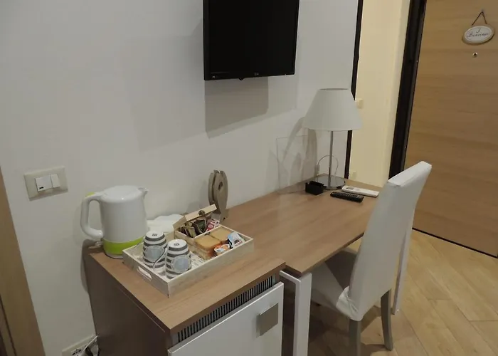 Nada Mas 4* 切里亚莱